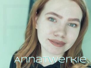 AnnaTwerkie