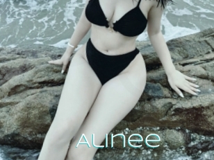 Alinee