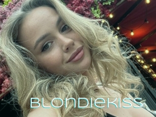 Blondiekiss