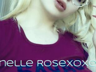 Chanelle_Rosexoxo