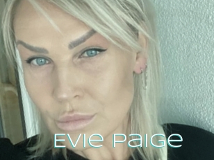 Evie_paige