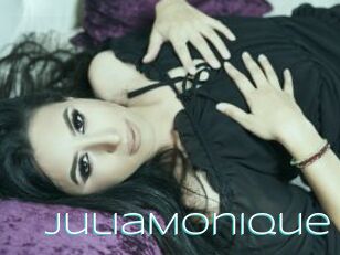 JuliaMonique