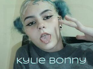 Kylie_Bonny