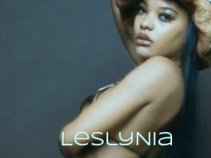 LeslyNia