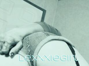 LexxxieGirl