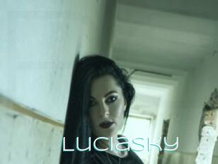 Lucia_Sky