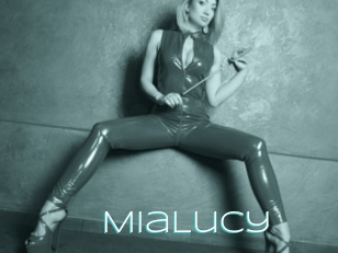 MiaLucy