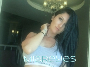 MiaReyes