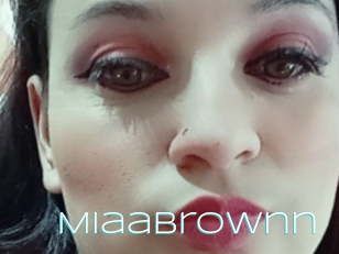 Miaabrownn