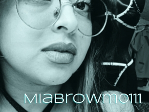 Miabrowm0111