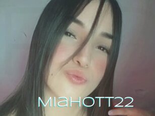 Miahott22