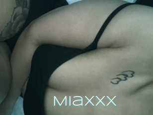 Miaxxx