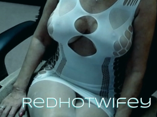 Redhotwifey