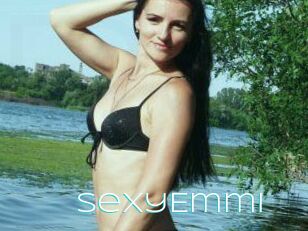 SexyEmmi_