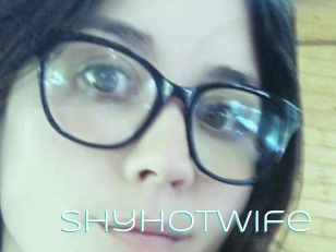 Shyhotwife